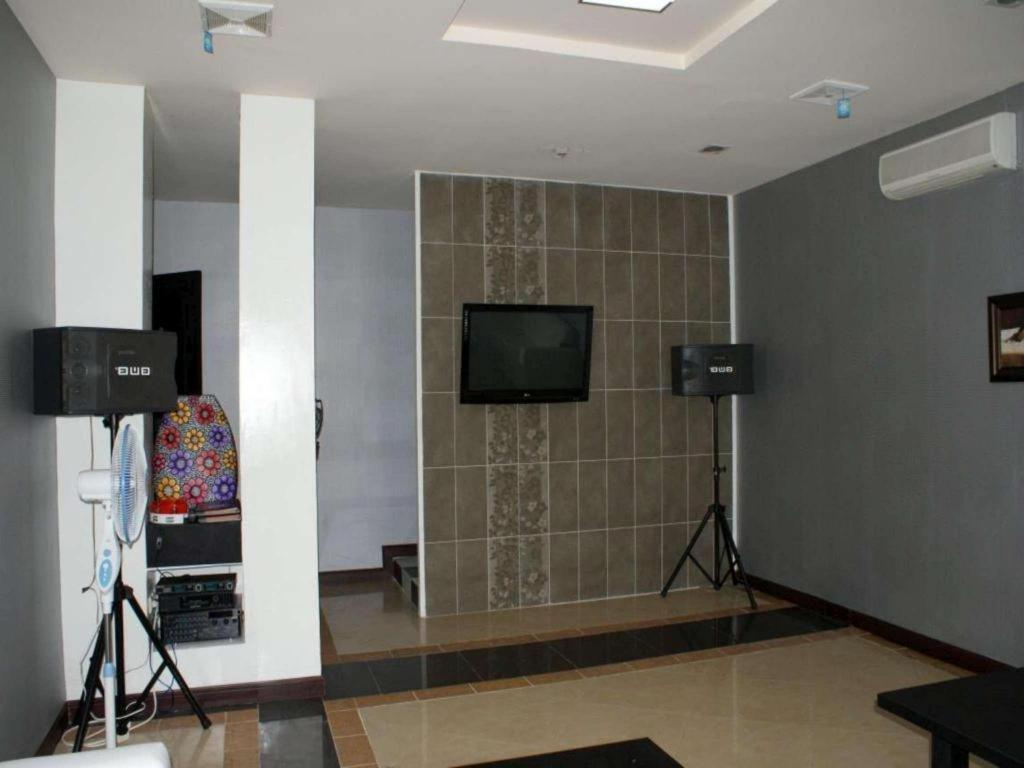 Green Wattana Hotel Sentul Bogor Zewnętrze zdjęcie