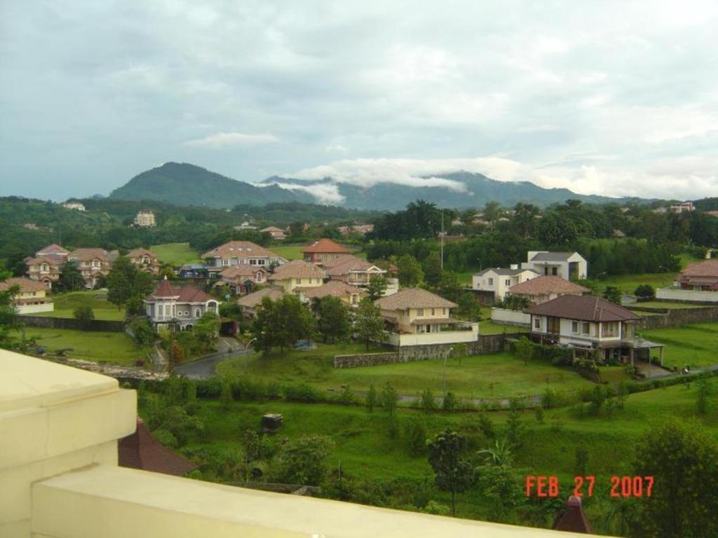 Green Wattana Hotel Sentul Bogor Zewnętrze zdjęcie