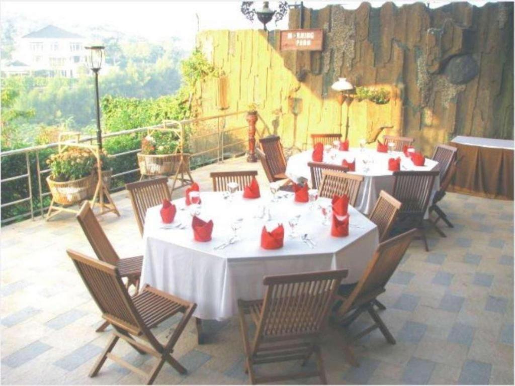 Green Wattana Hotel Sentul Bogor Zewnętrze zdjęcie