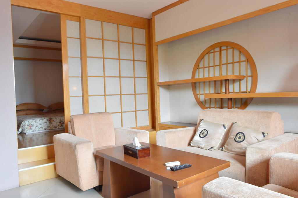 Green Wattana Hotel Sentul Bogor Zewnętrze zdjęcie