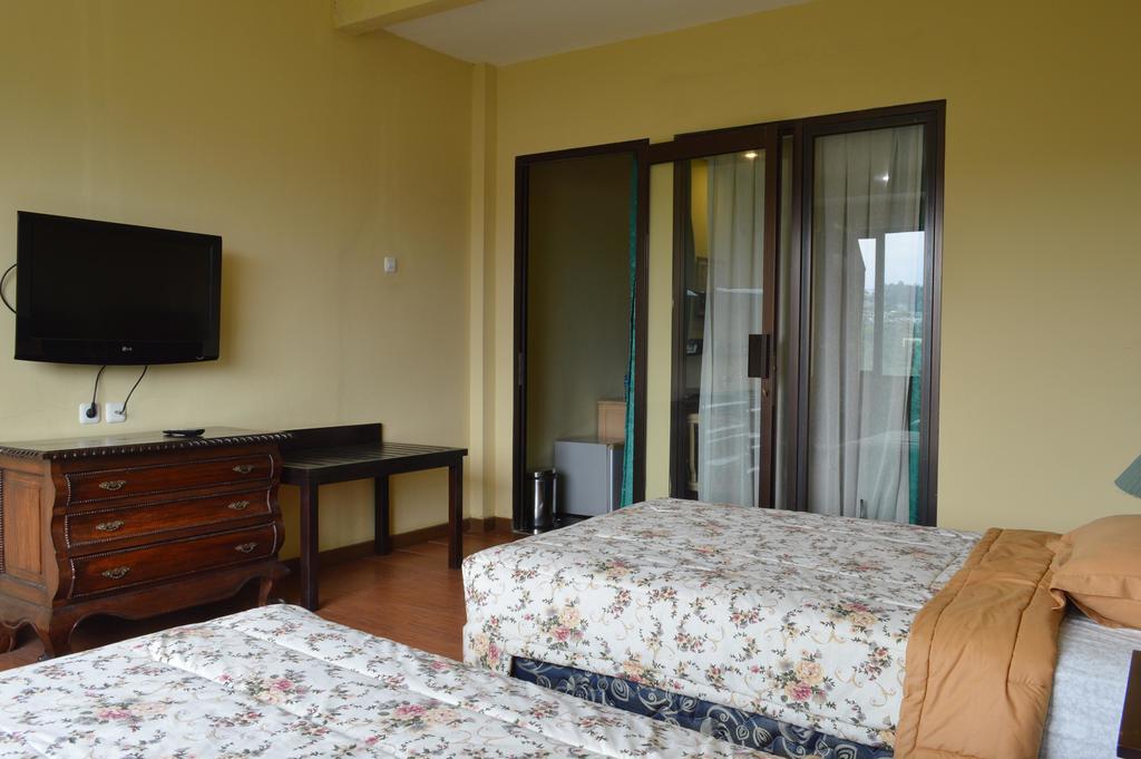 Green Wattana Hotel Sentul Bogor Zewnętrze zdjęcie