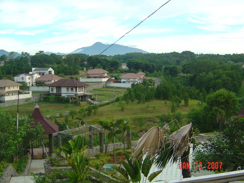 Green Wattana Hotel Sentul Bogor Zewnętrze zdjęcie