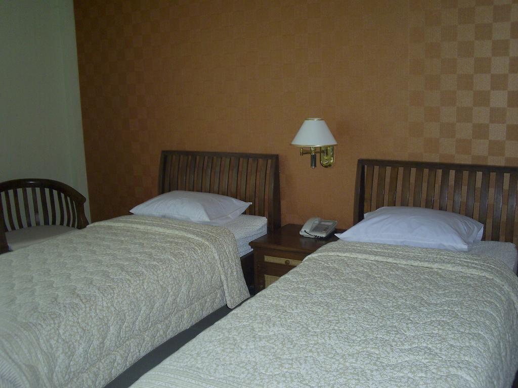 Green Wattana Hotel Sentul Bogor Zewnętrze zdjęcie