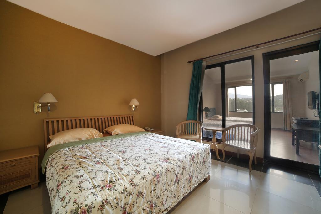 Green Wattana Hotel Sentul Bogor Zewnętrze zdjęcie